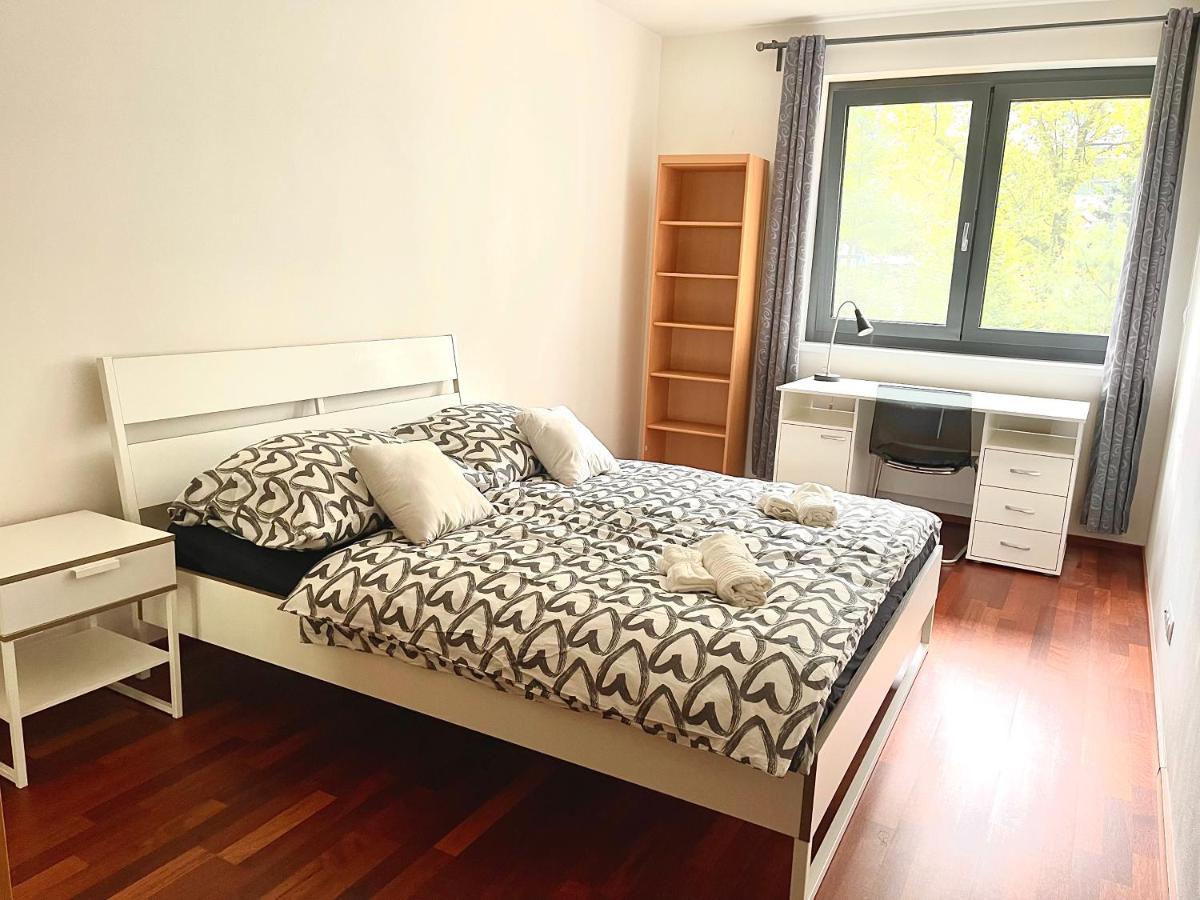 Centrum Park Apartment+ Prague Ngoại thất bức ảnh