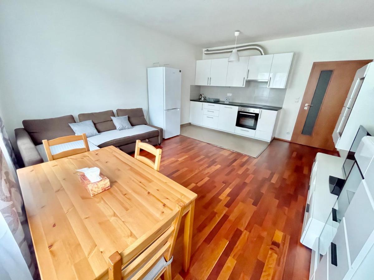 Centrum Park Apartment+ Prague Ngoại thất bức ảnh