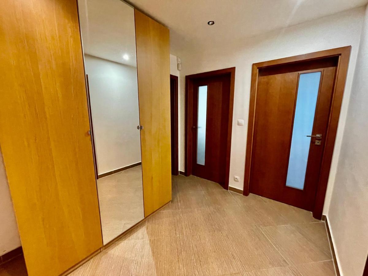 Centrum Park Apartment+ Prague Ngoại thất bức ảnh