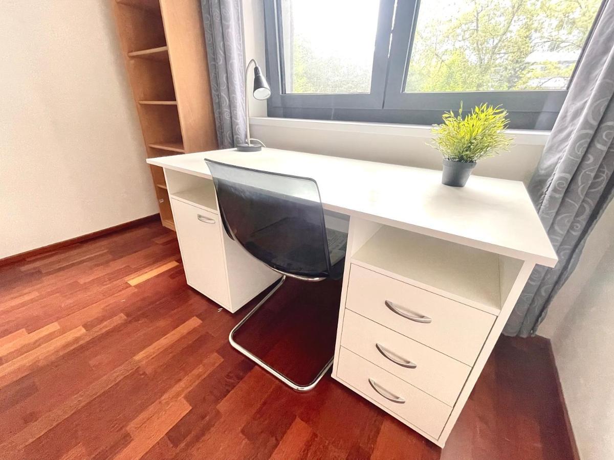 Centrum Park Apartment+ Prague Ngoại thất bức ảnh